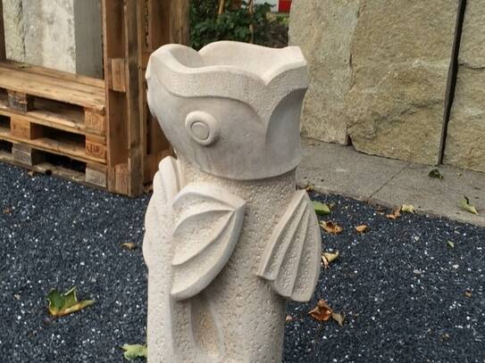 Brunnensäule Fisch Sujet